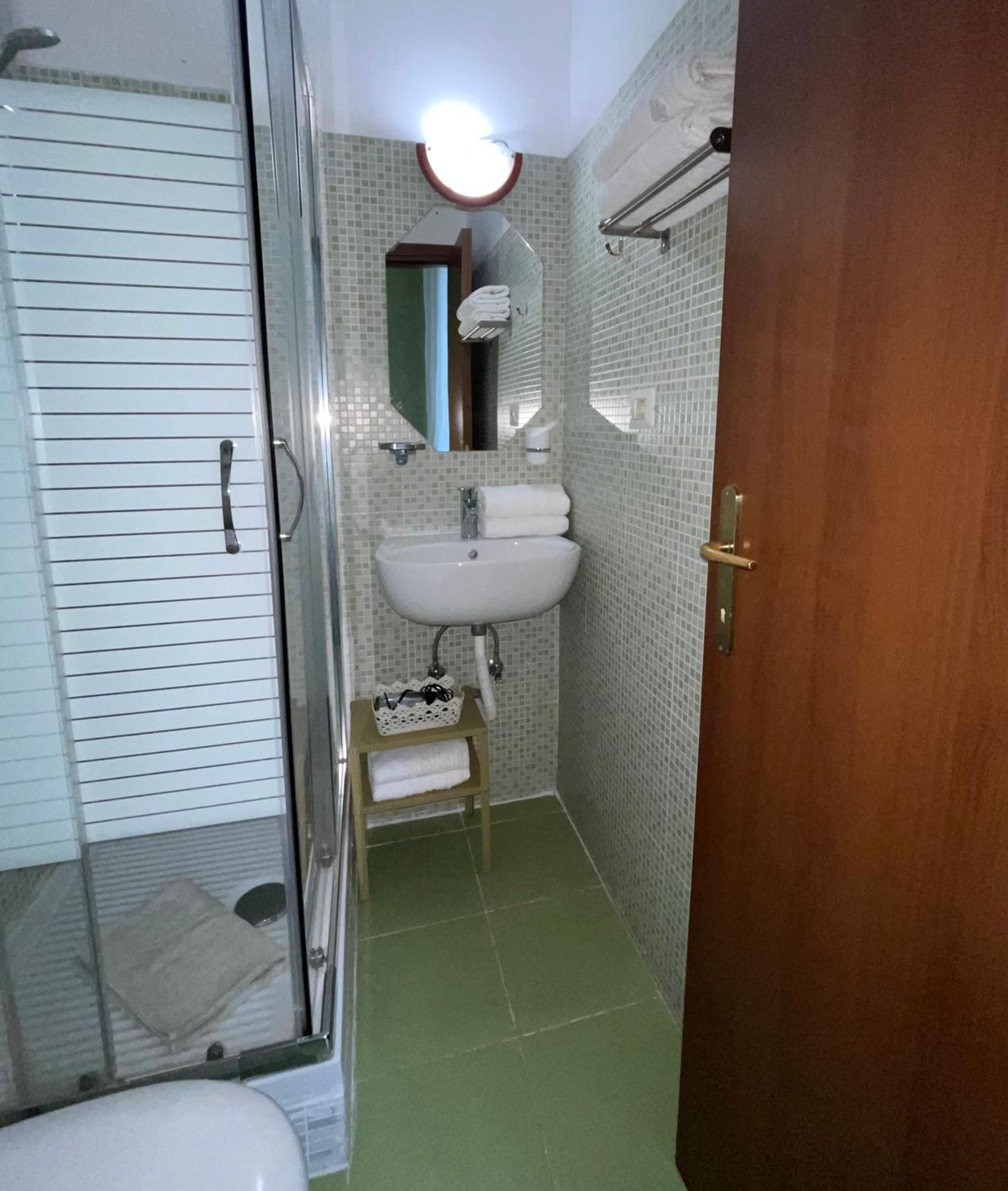Bed and breakfast Meret 2*